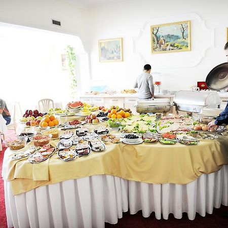 Hotel Victory Πρίστινα Εξωτερικό φωτογραφία