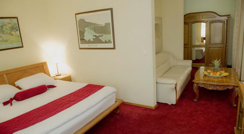 Hotel Victory Πρίστινα Εξωτερικό φωτογραφία