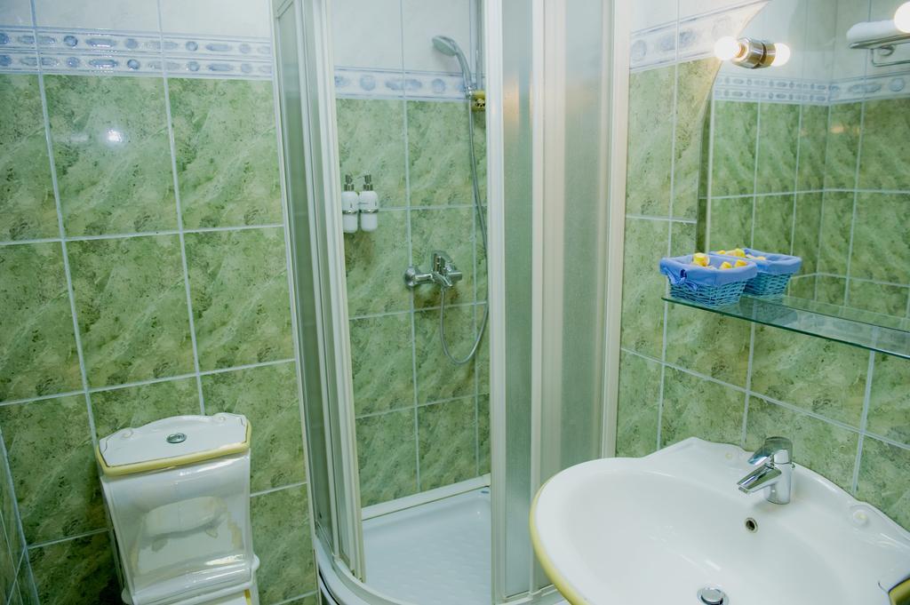 Hotel Victory Πρίστινα Δωμάτιο φωτογραφία