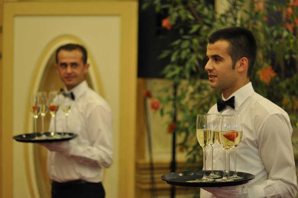 Hotel Victory Πρίστινα Εξωτερικό φωτογραφία